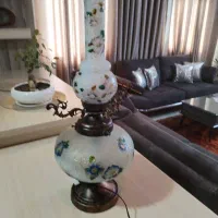 آباژور زیبا نقاشی روی شیشه با هنر دست ویترای|چراغ خواب و آباژور|پرند, فاز ۵|دیوار