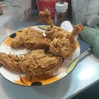 به یک کارگر ساده جهت فروشندگی نیازمندیم