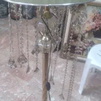 آباژور ایستاده