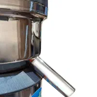 اب میوه و اب هویج گیری ابمیوه گیر صنعتی ۱.۵ اسب|آبمیوهگیر و آبمرکباتگیر|تهران, جمهوری|دیوار