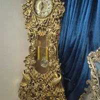 ساعت سلطنتی چوبی