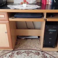 میز تحریر کامپیوتر