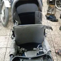 کالسکه دو قلو