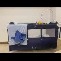 تخت و پارک کودک