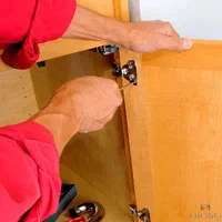 ساخت فقط کمد دیواری و تعمیر تخصصی کمد و کابینت|خدمات پیشه و مهارت|بندرعباس, |دیوار