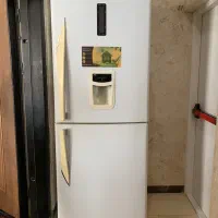 یخچال فریزر بزرگ الکترولستیل