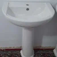 روشویی سرویس بهداشتی