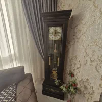 ساعت قدی چوبی