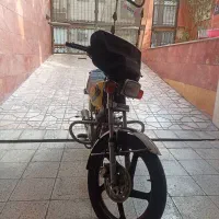 هوندا ۲۰۰ کاربرات