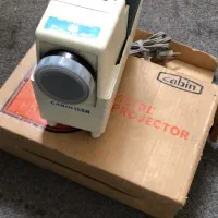 ویدیو پروژکتور قدیمی به همراه اسلاید