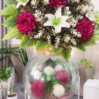 گل و تنگ|گل مصنوعی|تربت‌حیدریه, هاشمی‌نژاد|دیوار