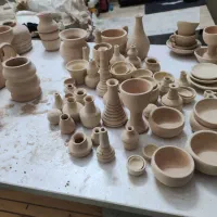 آموزش سفالگری چرخی، سفال دستی، حجم و مجسمه سازی|خدمات آموزشی|قم, انسجام|دیوار