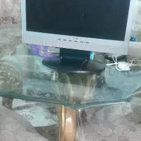 یک عدد مانیتور دست دوم تمیز ونو جهت استفاده