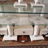 میزوچهارعددگل میز درحدنوبه فروش میرسد