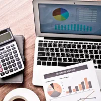 حسابدار فروشگاه مواد غذایی