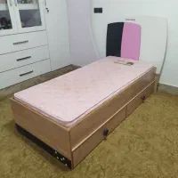 3 تخت خواب|تخت و سرویس خواب|لامرد, |دیوار