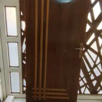 درب چوبی همراه با کف پهن