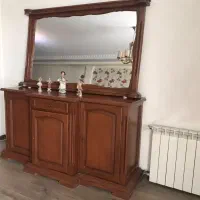 کنسول چوبی آینه‌دار بزرگ و جادار