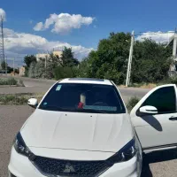 خودرو سواری سهندg سانروف دار