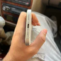 آیفون۱۶ نرمال|موبایل|رباط‌کریم, رباط‌کریم|دیوار