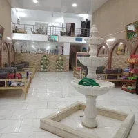 کاردر سفره خانه سنتی خانوادگی قنوات حاجی اباد۱۳۰