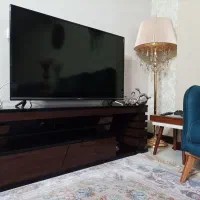 میز تلویزیون در حد نو