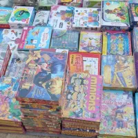 مقداری اسباب بازی به صورت عمده