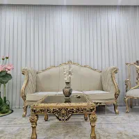 مبلمان سلطنتی با جلو مبلی