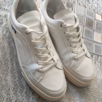 کفش سایز ۳۹