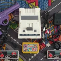 کنسول بازی قدیمی آتاری میکرو سگا پخش نینتندو|کنسول، بازی ویدئویی و آنلاین|اندیشه, اندیشه فاز ۱|دیوار