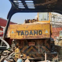 جرثقیل ۱۳ تن تادانو، زیر دهچرخ هینو