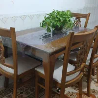 فروش فوری میزغذا خوری ۴ نفره شیک و نو