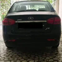 خودرو جک j4