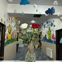 مربی با سابقه و نیروی خدماتی