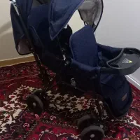 کالسکه دوقلویی درحد نو خیلی کم استفاده شده