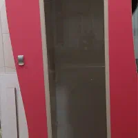 کمد لباس کودک همراه ویترین عروسک ومیزتحریر سالم|اسباب و اثاث بچه|صومعه‌سرا, |دیوار