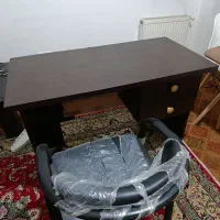 میز تحریر و صندلی سالم در حد نو|میز تحریر و کامپیوتر|گرگان, |دیوار