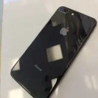 آیفون ۸ پلاس در حد صفر خیلی سالم