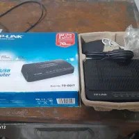 دستگاه مودم TPlink مدل td8817 نو و کار نکرده زیاد