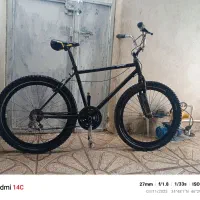 دوچرخه 28 فرمان متور روش و بدن سبک هست