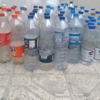 بطری نوشابه و  اب معدنی  و شیر