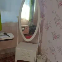 آیینه قدی چوبی سفید