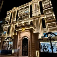 اقبال-پارکینگ-سندی