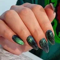 تخفیف ۵ تا ۵۰٪خدمات کراتین و کاشت ناخن میکاپ شنیون