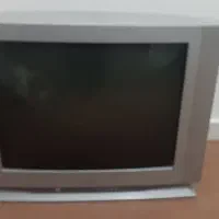 تلوزیون و درب و روشویی و اجاق گاز و آیفونو....