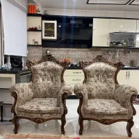 یکدست مبل سلطنتی ۹نفره کارکرده|مبلمان خانگی و میز عسلی|ری, فیروزآبادی|دیوار