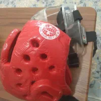 کلاه و نقاب حرفه ایی تکواندو تمیز بدون زدگی