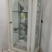 ویترین ام دی اف سفید