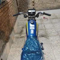 موتور سیکلت پیشرو