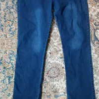 شلوارهای لی در سایز مختلف سالم در حدنو250